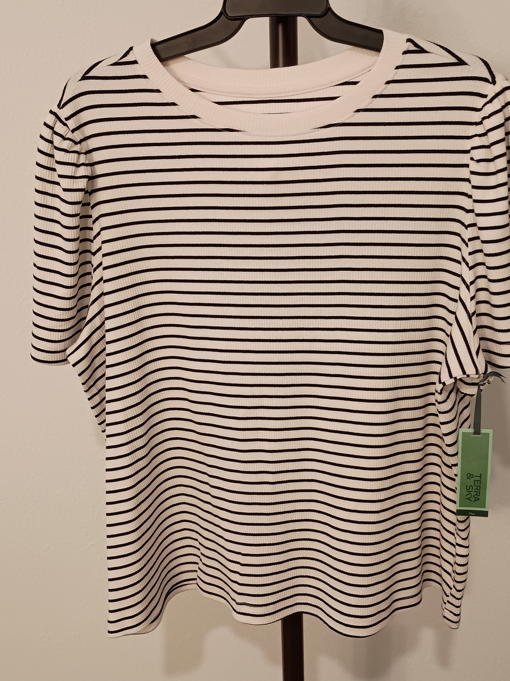 NEW Terra & Sky Puff Crew Neck Top Short Sleeve Pearl & Black * 3X (24W-26W)